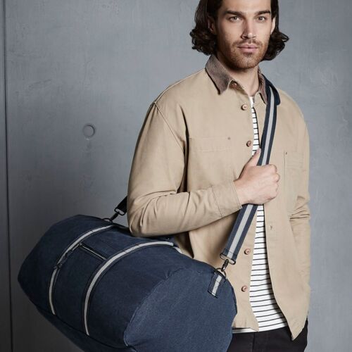 Vintage Canvas Holdall Thumbnail