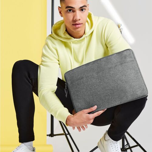 Essential 15" Laptop Case Thumbnail